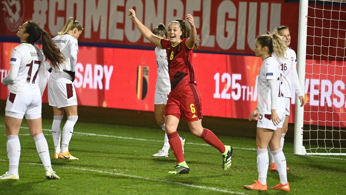 LEUVEN, BELGIUM - DECEMBER 1 : Tine Lea De Caigny of Belgium celebrates after scoring during the UEFA Women match qualification Group stage match between Belgium and Switzerland on december 1, 2020 in ...