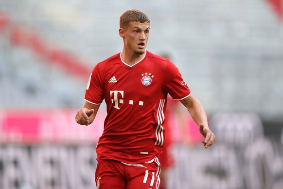 epa08484240 Mickael Cuisance of FC Bayern Munich looks on during the Bundesliga match between FC Bayern Munich and Borussia Moenchengladbach at Allianz Arena in Munich, Germany, 13 June 2020 (issued 1 ...