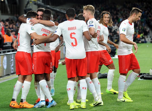 epa07820948 Switzerland players celebrate during the UEFA Euro 2020 qualifying Group D soccer match between Ireland and Switzerland at the Aviva stadium in Dublin, Ireland, 05 September 2019. EPA/AIDA ...