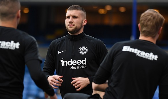 epa07556373 Eintracht Frankfurt&#039;s Ante Rebic during a training session at Stamford Bridge London, Britain, 08 May 2019. Eintracht Frankfurt play Chelsea FC in the UEFA Europa League semi-final se ...