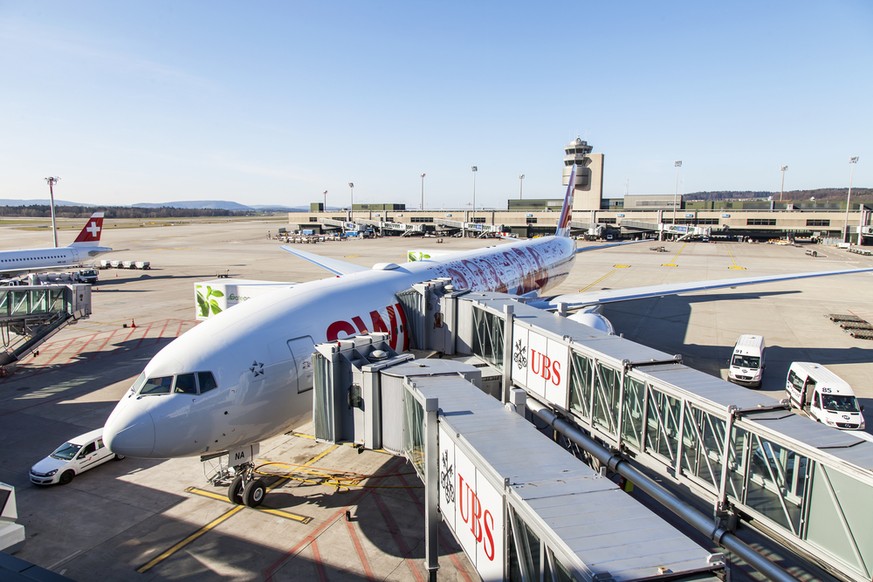 Jeder dritte Fluggast in Zürich-Kloten ist ein Transferpassagier.