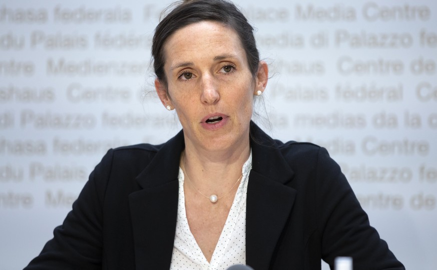 Tanja Stadler, Praesidentin der Nationalen Covid-19 Science Task Force, spricht waehrend einer Medienkonferenz zur aktuellen Situation des Coronavirus, am Dienstag, 17. August 2021 in Bern. (KEYSTONE/ ...