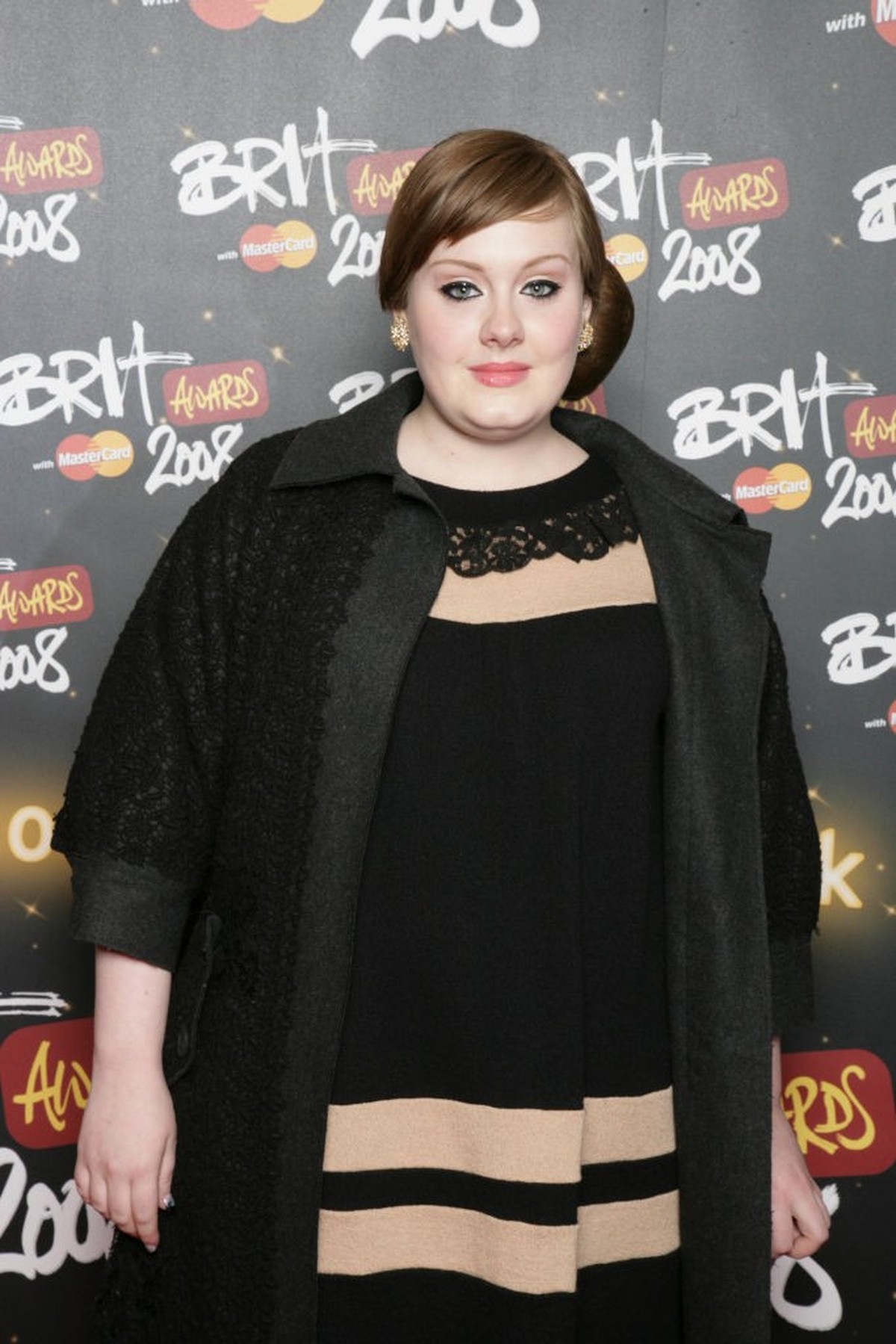 UNITED KINGDOM - FEBRUARY 20: EARLS COURT Photo of Adele, Portrait of Adele backstage (Photo by JMEnternational/Redferns)
