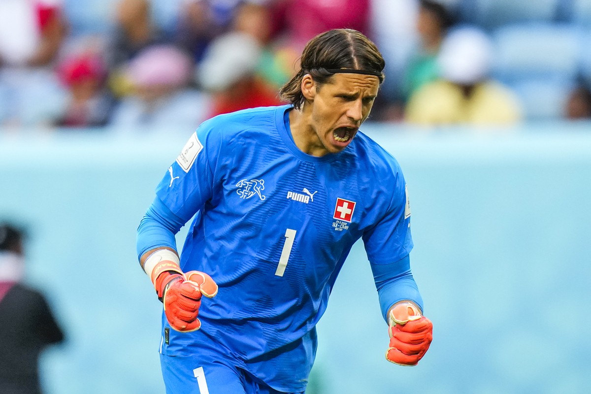 Switzerland's goalkeeper Yann Sommer reacts during the World Cup group G soccer match between Switzerland and Cameroon, at the Al Janoub Stadium in Al Wakrah, Qatar, Thursday, Nov. 24, 2022. (AP  ...