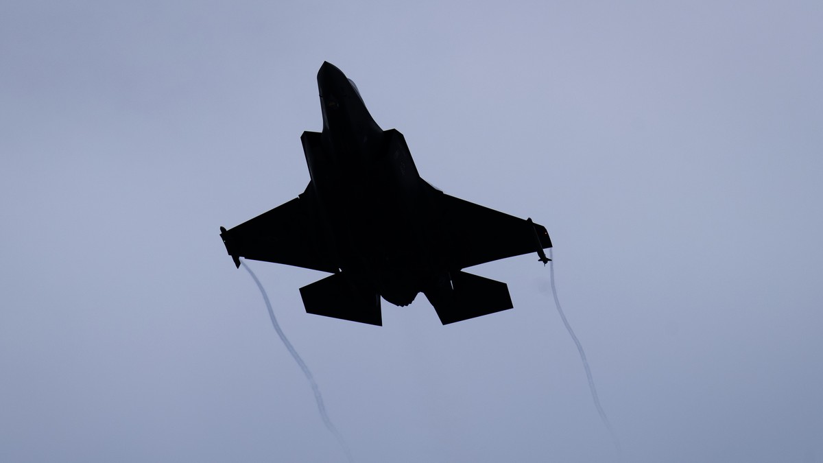 ARCHIV -- DER NATIONALRAT TRITT AUF KAUF DES F-35 JETS EIN -- Lockheed Martin F-35A fighter jet is pictured during a test and evaluation day at the Swiss Army airbase, in Payerne, Switzerland, Friday, ...