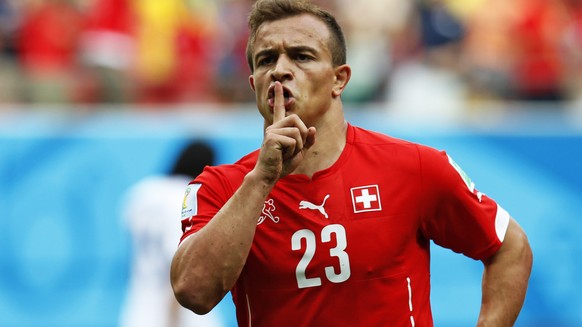 epa04281516 Switzerland&#039;s Xherdan Shaqiri celebrates his 0-1 lead goal during the FIFA World Cup 2014 group E preliminary round match between Honduras and Switzerland at the Arena Amazonia in Man ...