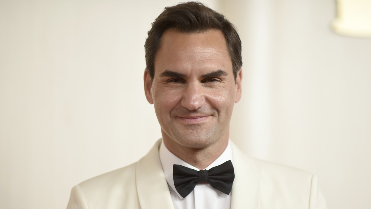Agora Roger Federer também está comentando sobre o alvoroço do doping em torno de Jannik Sinner
 #ÚltimasNotícias #Suiça