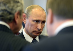 Der russische Präsident Wladimir Putin bei einem UNASUR-Treffen (the Union of South American Nations) in Brasilia am 16. Juli. Putin erklärte während dieses Besuchs, die neuen Sanktionen würden amerik ...