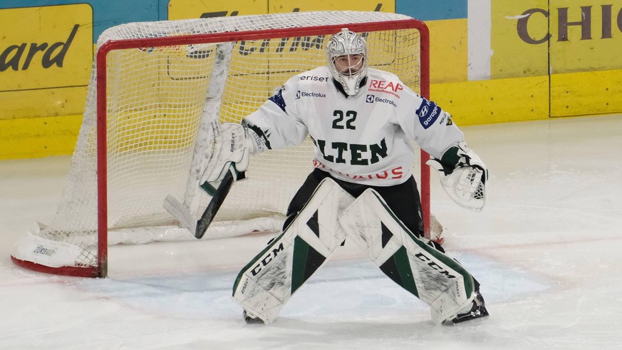 IMAGO / Sergio Brunetti

12.10.2021 - Swiss Hockey League - Stimo Arena, Kloten - EHC Kloten vs EHC Olten - Olten goalie 22 Simon Rytz Kloten stimo arena Zürich Schweiz Copyright: xSergioxBrunettix