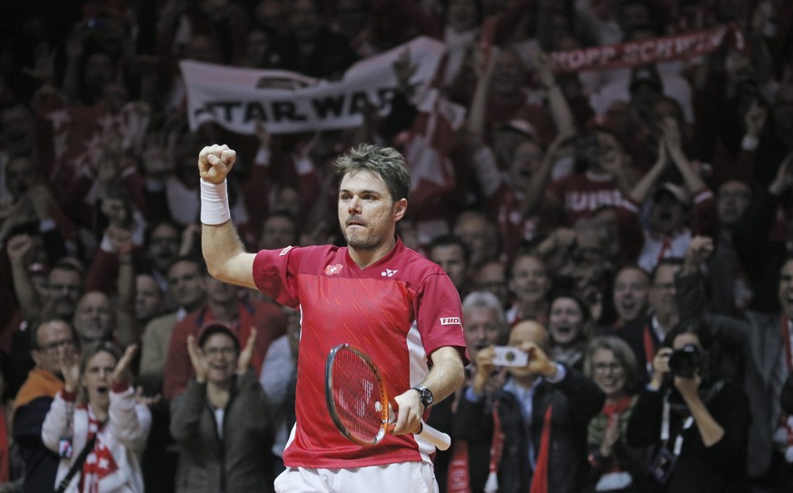 Stan freut sich zurecht über eine tolle Leistung und den ersten Punkt für die Schweiz im Davis Cup Final