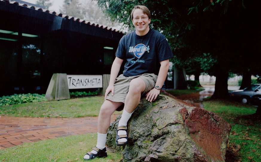 USA - SANTA CLARA, 991122 LINUS TORVALDS UPPFANN LINUX OPERATIVSYSTEM. FOTO: JONAS LEMBERG CODE: 4660 ***F-BILD*** COPYRIGHT SCANPIX SWEDEN x4660x *** USA SANTA CLARA, 991122 LINUS TORVALDS INVENTED L ...