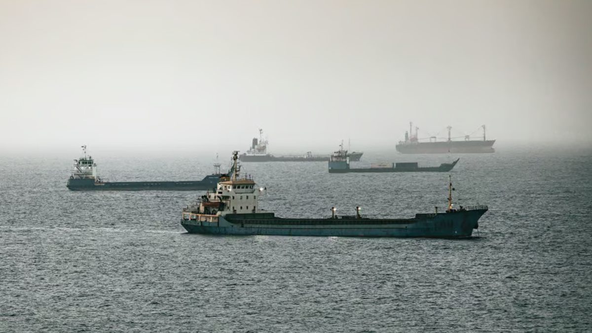 Öl-Tanker in der Strasse von Hormus: Der Iran verlangt Geld für die Durchfahrt.