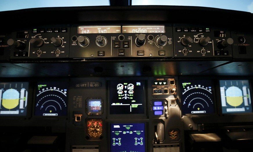 Was genau spielte sich im Cockpit der Germanwings-Maschine ab?