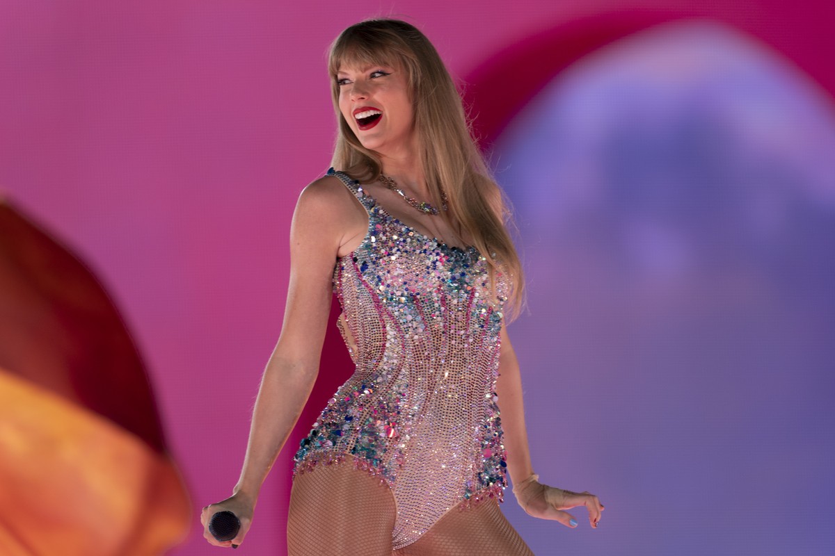 FILE - Taylor Swift performs during "The Eras Tour," May 5, 2023, at Nissan Stadium in Nashville, Tenn. As Swift brings her blockbuster Eras Tour to London?s Wembley Stadium, some fans there ...