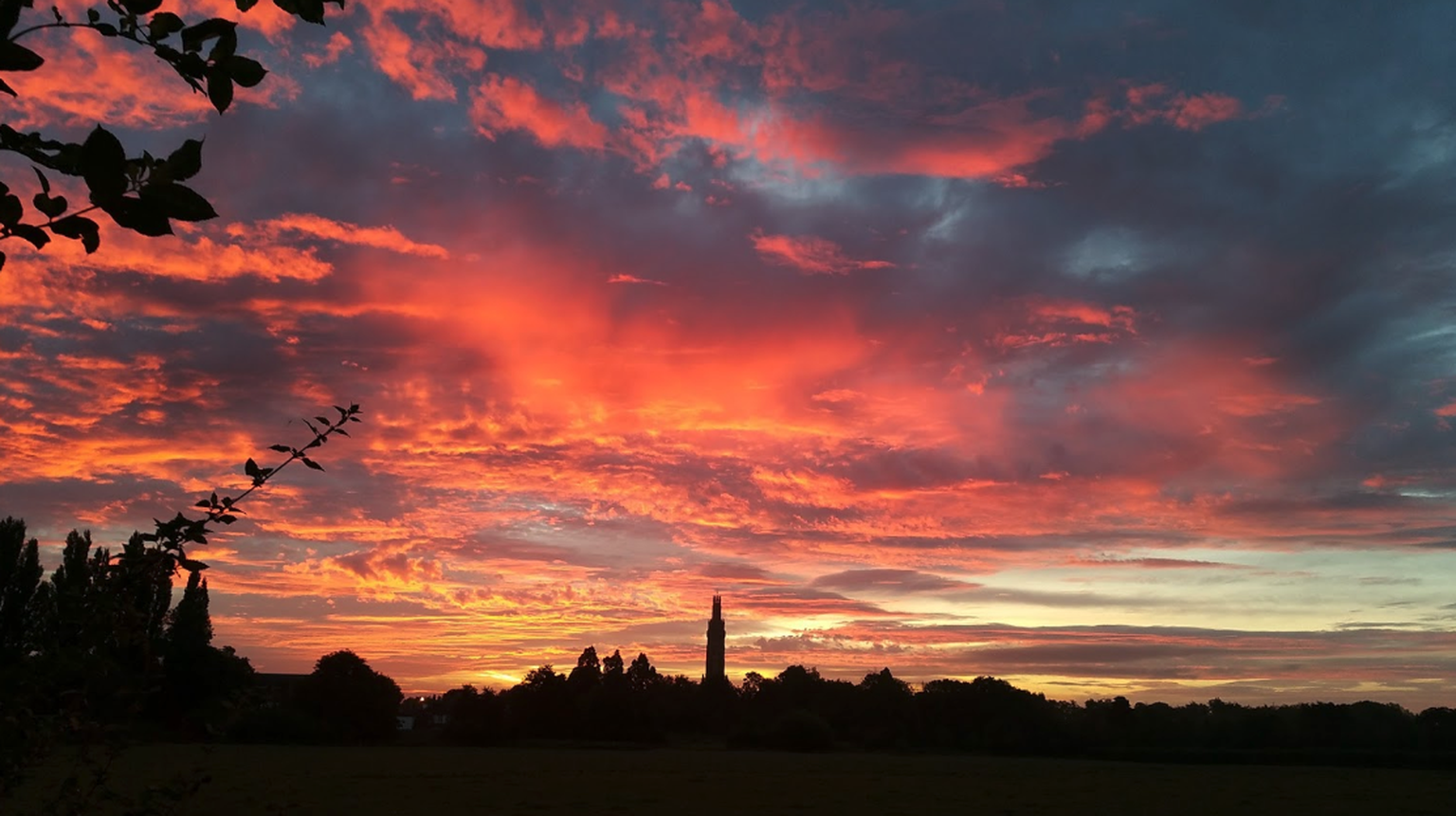 hadlow tower england https://www.struttandparker.com/properties/hadlow-castle