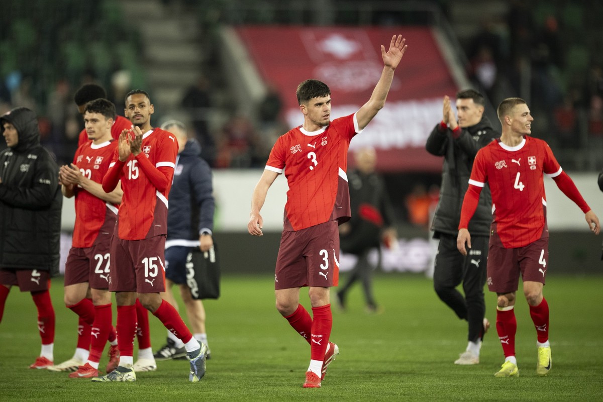 Switzerland's Albian Hajdari reacts after a friendly soccer match between Switzerland and Luxembourg at the Kybunpark stadium in St. Gallen, Switzerland, on Tuesday, March 25, 2025. (KEYSTONE / E ...