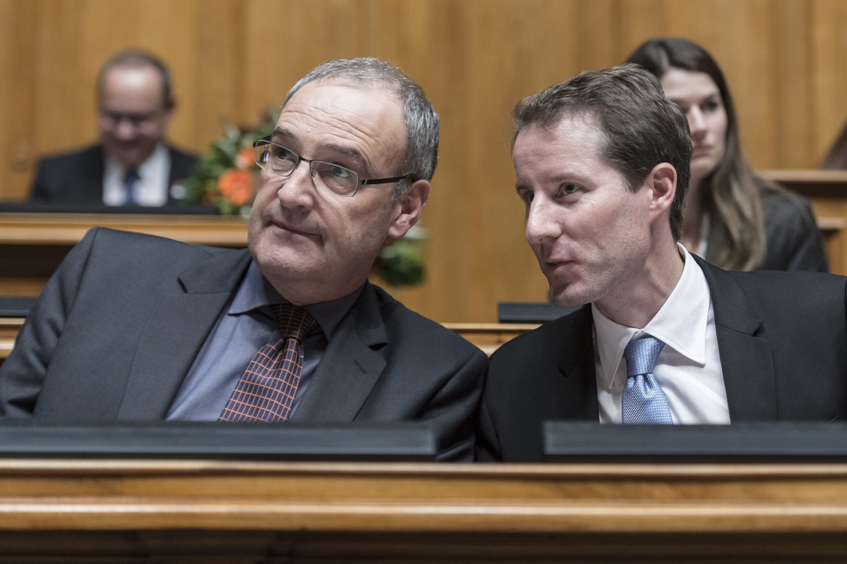 Guy Parmelin und Thomas Aeschi: Spielt die linke Strategie für oder gegen sie?