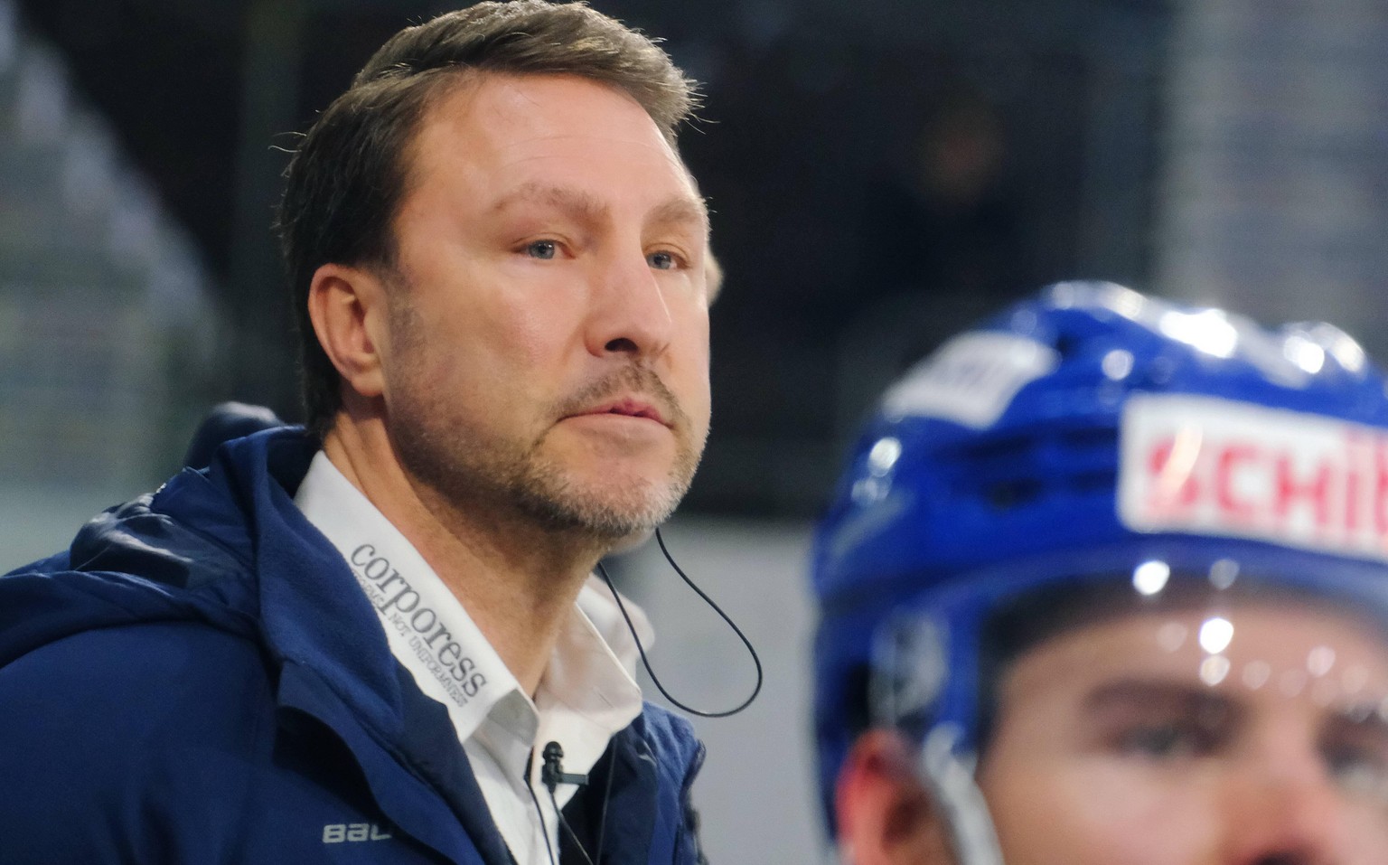 Kloten-Trainer Jeff Tomlinson muss aus gesundheitlichen Gründen kürzer treten.