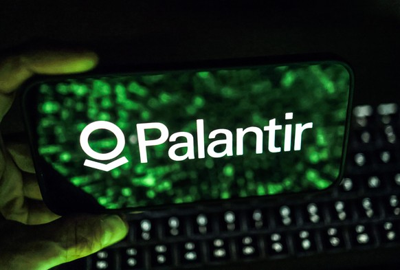 epa12031786 A photo illustration made on 14 April 2025 shows the Palantir logo. Palantir Technologies Inc. is US company that specializes in software platforms for big data analytics. Palantir enables ...