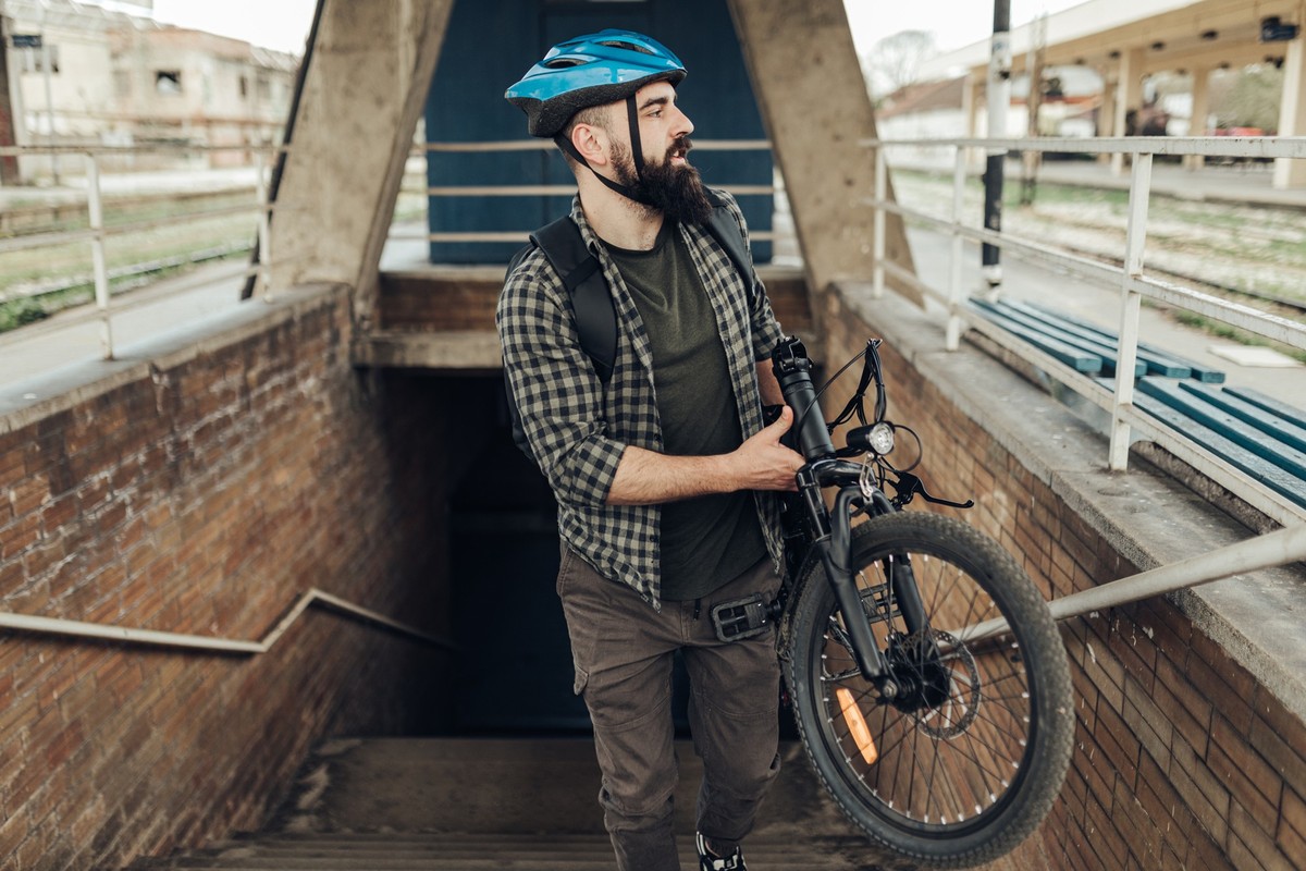 Le vélo électrique dans les transports publics, une abomination.