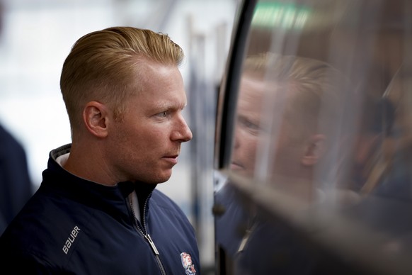 GCK Cheftrainer Michael Liniger waehrend eines Testspiels zwischen den ZSC Lions und den GCK Lions in der Kunsteisbahnhalle Oerlikon am Freitag, 6. August 2021 in Zuerich. (KEYSTONE/Christian Merz)