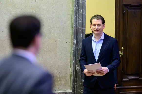 epa11174156 Former Austrian Chancellor, Sebastian Kurz, arrives for the 12th day of his trial at a courtroom in Vienna, Austria, 23 February 2024. The Austrian Economic and Corruption Prosecutor&#039; ...