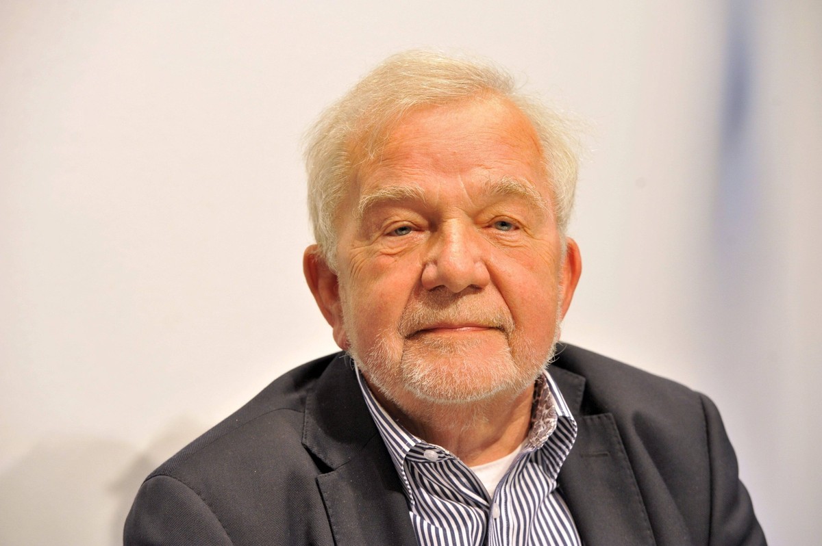 R�diger Safranski Autor 10/19 thg R�diger Safranski am 17. Oktober 2019 w�hrend der Frankfurter Buchmesse Messe Literaturmesse Literatur Frankfurt Main Deutschland deutsch deutscher Mann Literatur Lit ...