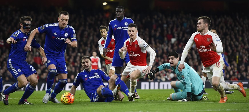 Die Premier League Teams von Chelsea und Arsenal: Haben sich ihre Spieler dopen lassen?