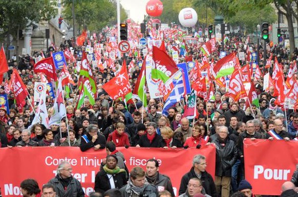 «Gegen fiskale Ungerechtigkeit», demonstriert der Front de Gauche.