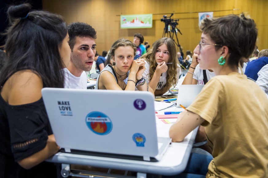 epa07757600 Young activists attend the &#039;Fridays For Future Summit&#039;, at the University of Lausanne (UNIL), in Lausanne, Switzerland, 05 August 2019. More than 450 participants from 37 differe ...