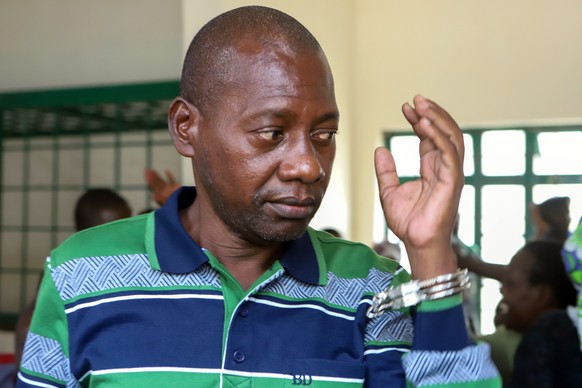 epa11087676 Ex-cult leader Paul Nthenge Mackenzie will appear before the Shanzu Court in Mombasa, Kenya on January 18, 2024.  Mackenzie, founder of the Good News International Church, along with 94 co-defendants…