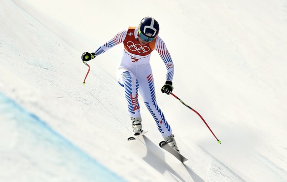 epa06547957 Lindsey Vonn of the USA in action during the Women&#039;s Downhill race at the Jeongseon Alpine Centre during the PyeongChang 2018 Olympic Games, South Korea, 21 February 2018. EPA/CHRISTI ...