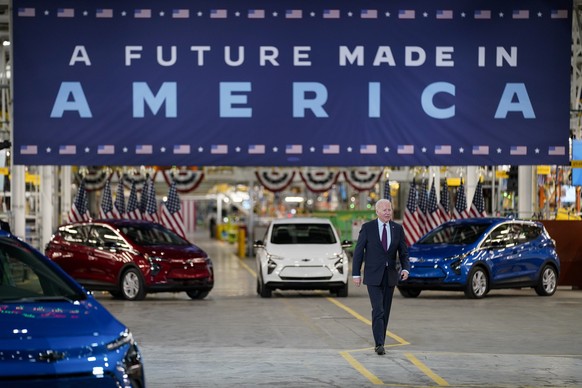 President Joe Biden arrives to speak during a visit to the General Motors Factory ZERO electric vehicle assembly plant, Wednesday, Nov. 17, 2021, in Detroit. (AP Photo/Evan Vucci)
Joe Biden