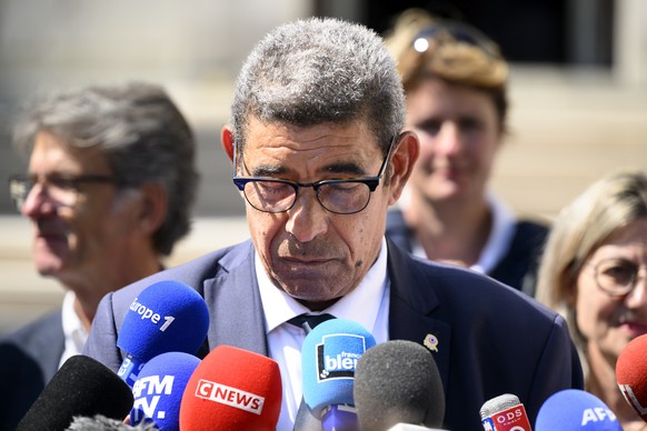 epa10679803 Annecy Mayor Francois Astorg speaks to the press after a knife attack in Annecy, France, 08 June 2023. The Prefecture of Haute-Savoie confirmed on 08 June that a man had carried out an att ...