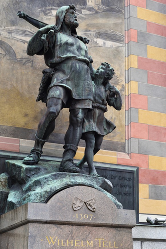 Auf dem Tell-Denkmal ist heute noch das Jahr 1307 für den Rütlischwur eingraviert.