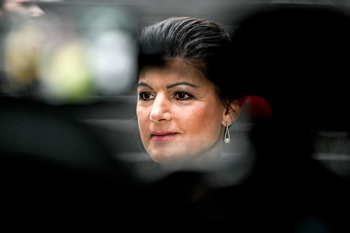 epa10934022 German left-wing politician Sahra Wagenknecht talks to the media after presenting plans for a new political project called 'Alliance Sahra Wagenknecht' in Berlin, Germany, 23 Oct ...