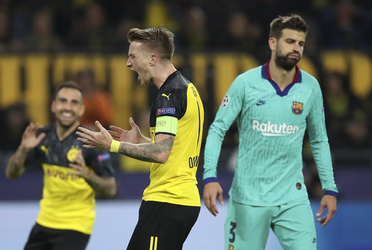 epa07849548 Dortmund's Marco Reus reacts during the UEFA Champions League group F soccer match between Borussia Dortmund and FC Barcelona in Dortmund, Germany, 17 September 2019. EPA/FRIEDEMANN V ...