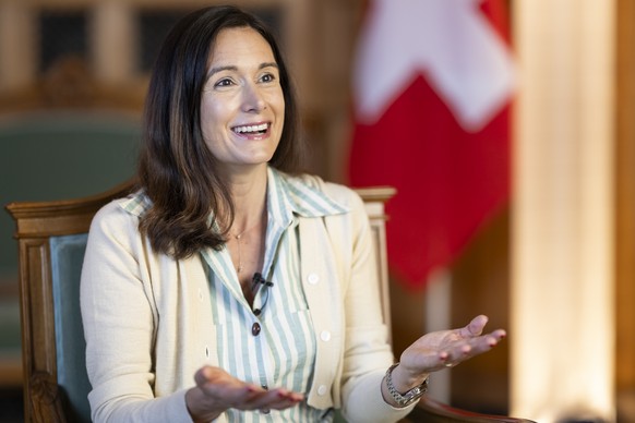 Nationalratspraesidentin Maja Riniker, FDP-AG, gibt der Nachrichtenagentur Keystone-SDA ein Interview zu ihrem Praesidialjahr, am Mittwoch, 2. Juli 2025 im Buero der Praesidentin im Bundeshaus in Bern ...