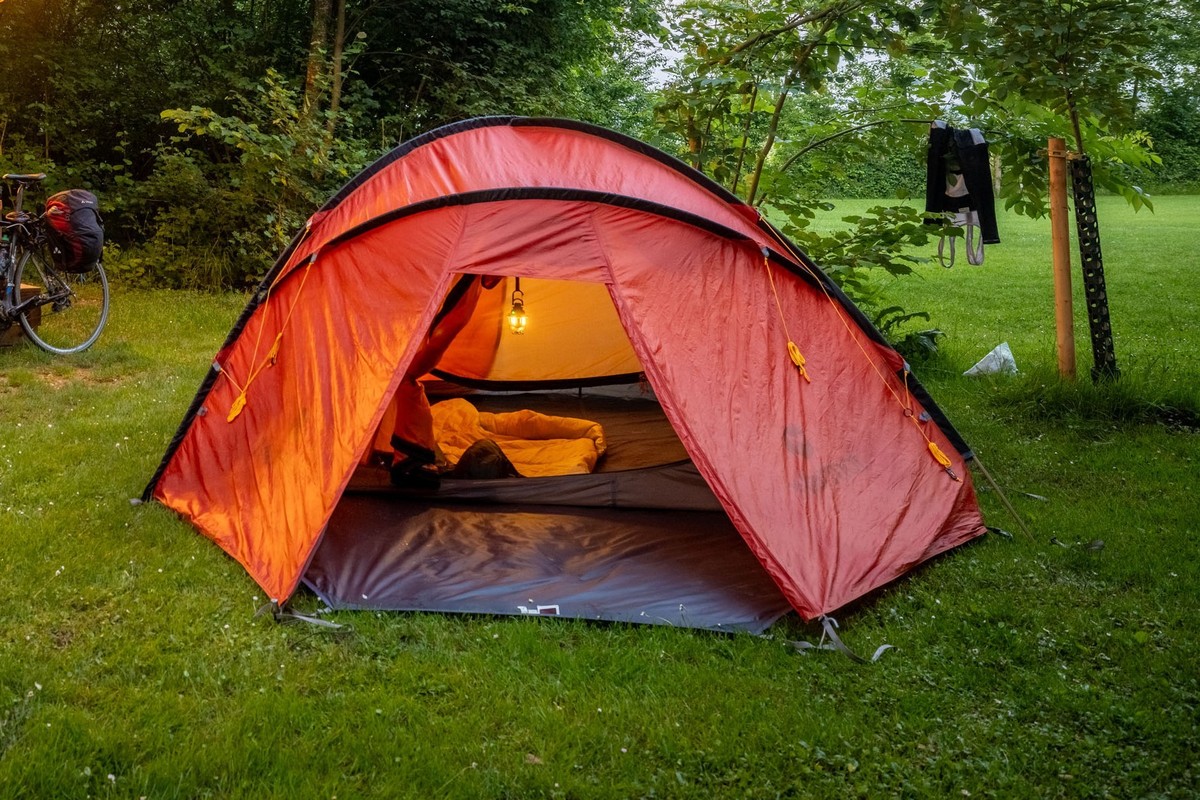 Zelt, Thema Wildcampen