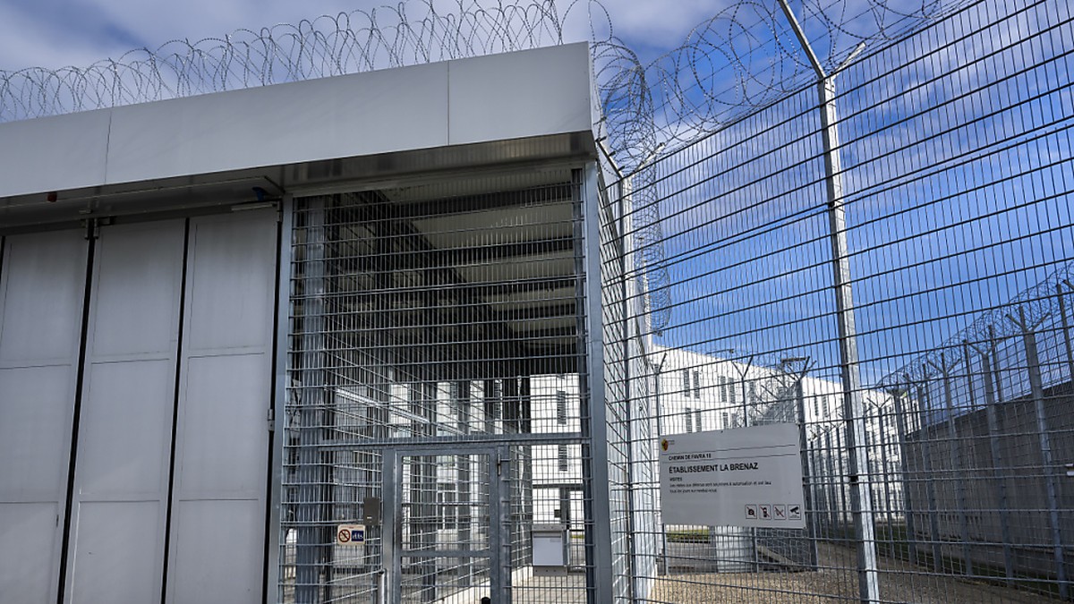 La prison genevoise de la Brenaz offre d
