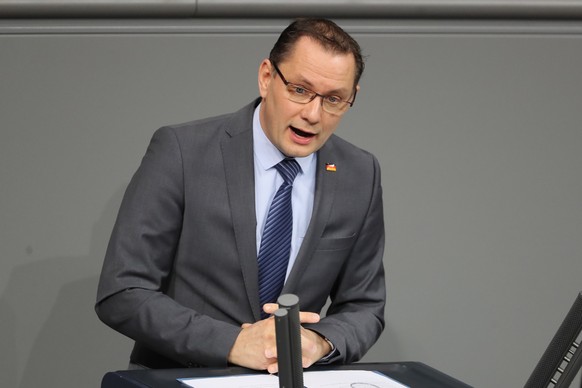 epa08177791 Alternative for Germany party (AfD) co-chairman Tino Chrupalla speaks during a session of the German parliament &#039;Bundestag&#039; in Berlin, Germany, 30 January 2020. Members of the Bu ...
