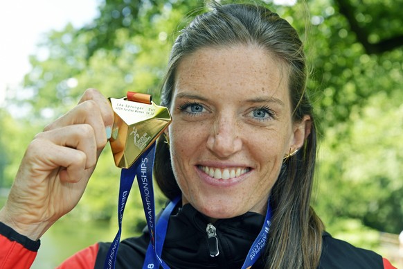 Switzerland&#039;s Lea Sprunger with her gold medal at a swiss fan event in Berlin, Germany, Saturday, August 11, 2018. The 2018 European Athletics Championships will be held in Berlin from August 06  ...