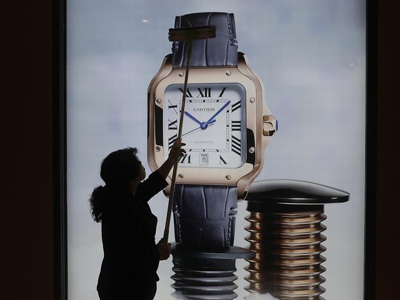 Der Luxusgüterkonzern Richemont mit Marken wie Cartier, IWC oder Piaget hat im Geschäftsjahr 2019/2020 wegen der Coronakrise einen Gewinneinbruch erlitten. (Archivbild)