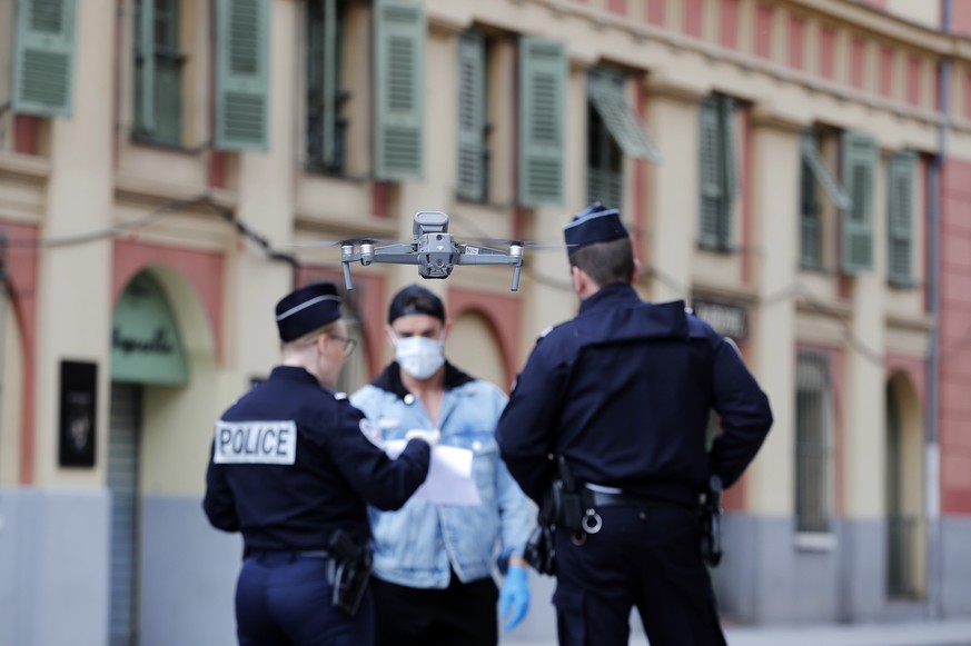 Luftüberwachung: Drohne in der französischen Stadt Nizza.
