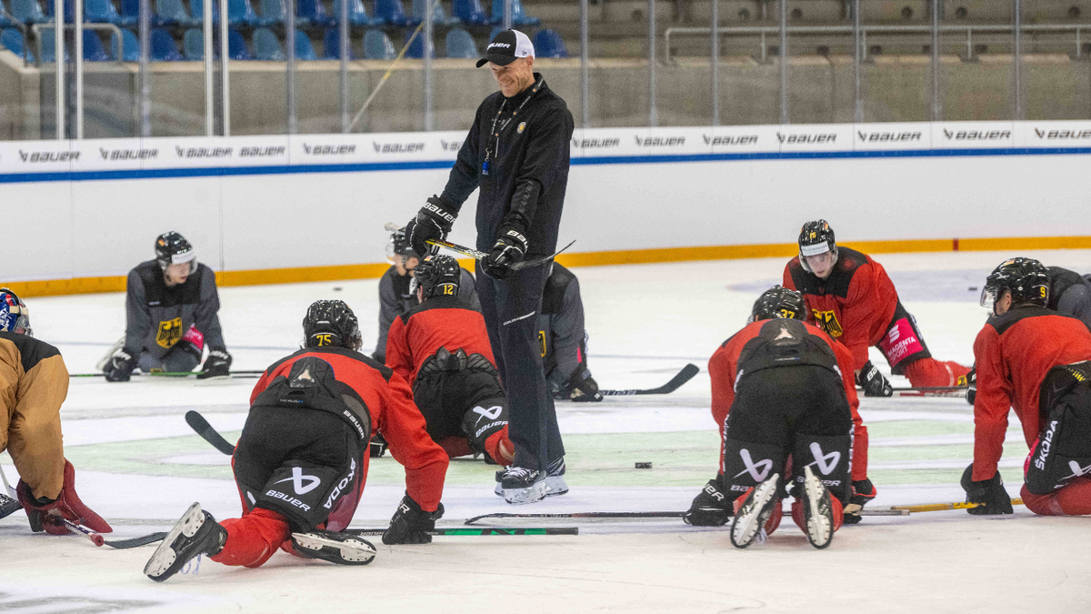 Toni Söderholm im Training mit der deutschen Nationalmannschaft.