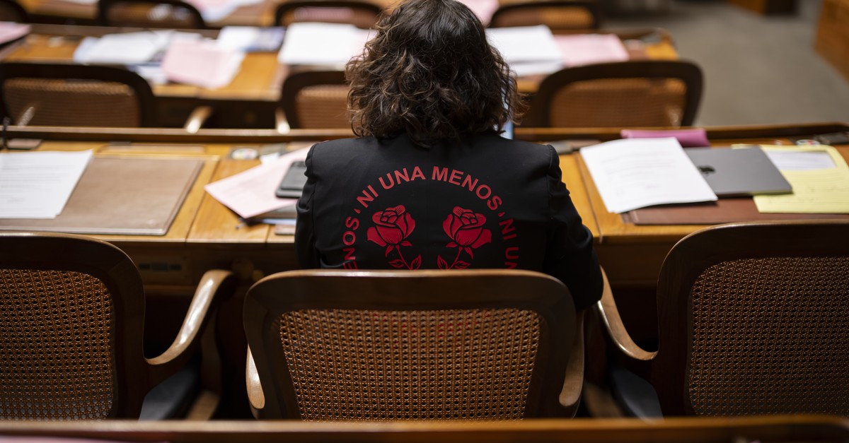 hunderte-personen-demonstrieren-in-bern-gegen-gewalt-an-frauen