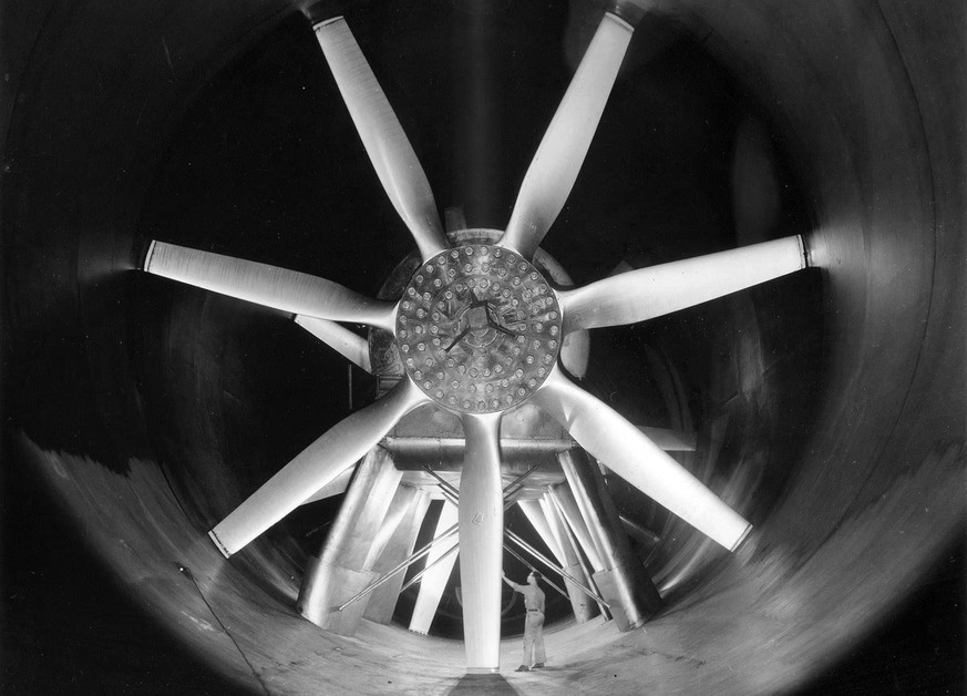 Historical NASA wind tunnels

https://www.nasa.gov/gallery/nasa-ames-unitary-plan-wind-tunnel-history-gallery/