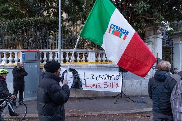 Italy: Protest to demand the release of Ilaria Salis Sit-in in front of the Hungarian Embassy in Rome to protest against the detention of Ilaria Salis Rome Italy Copyright: MatteoxNardone