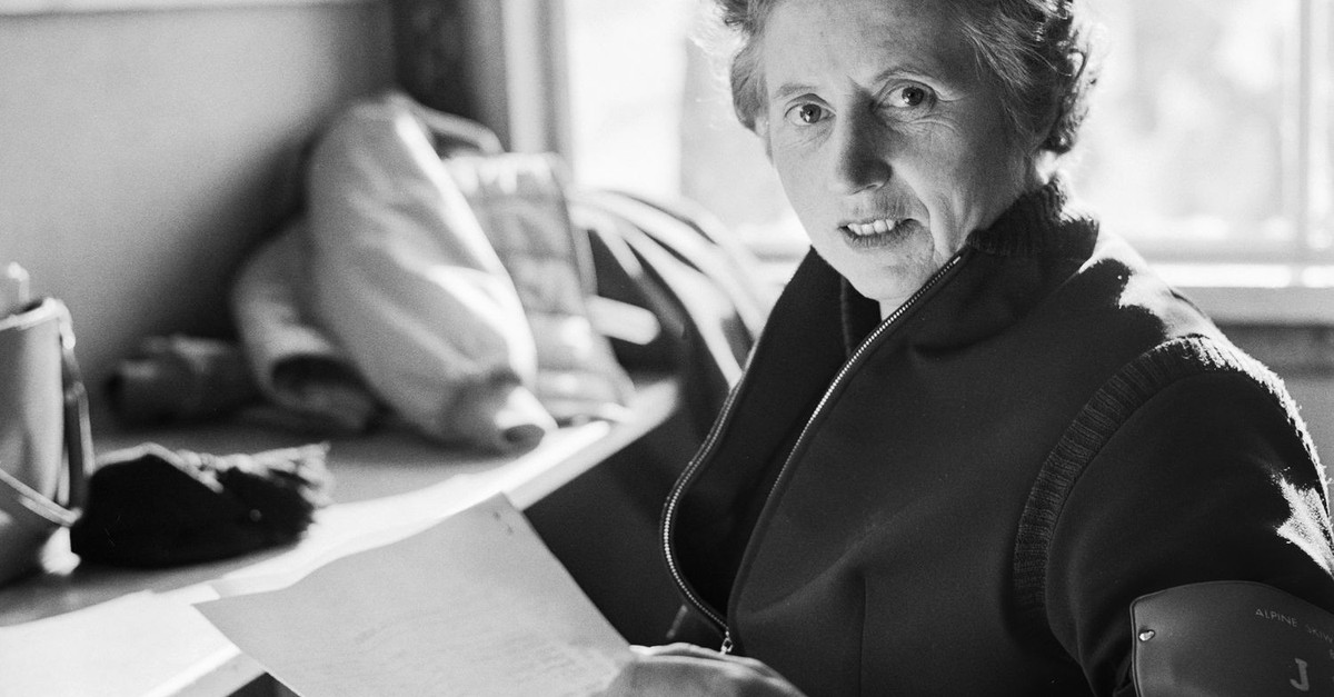 Elsa-Roth-als-eine-Frau-an-der-Spitze-des-Schweizer-Skisports-stand