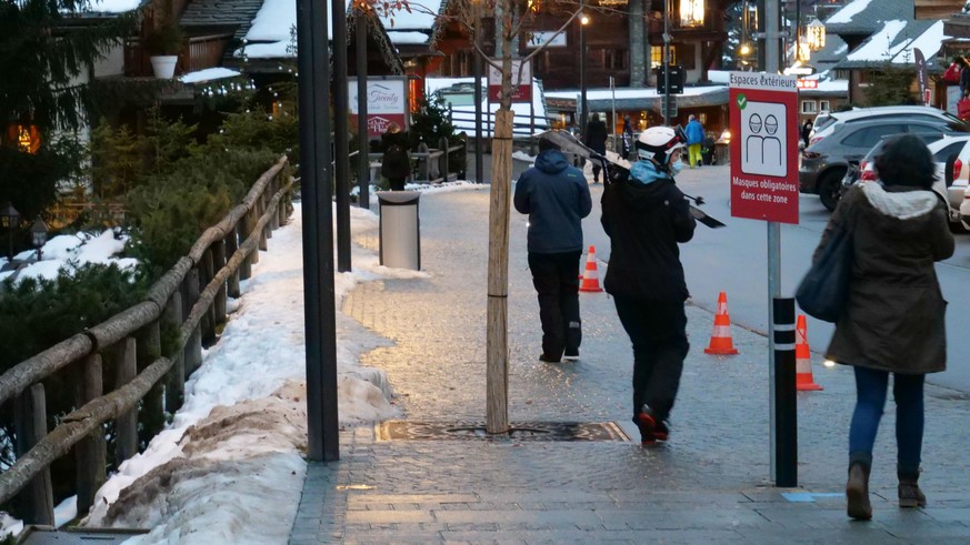 Für die Behörden ist es schwierig, ganz Verbier nach englischen Touristen abzusuchen.